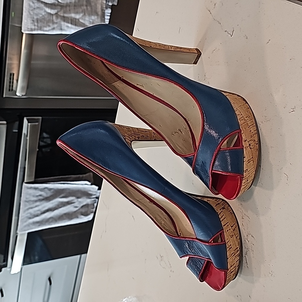 Nine West Platform Heels Size 8 - 5" High
